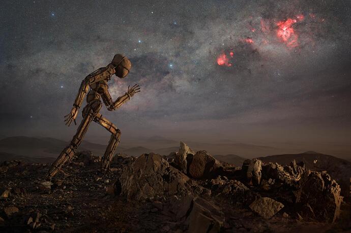 Run to Carina © Vikas Chander - Astronomy Photographer of the Year 2024 People and Space
